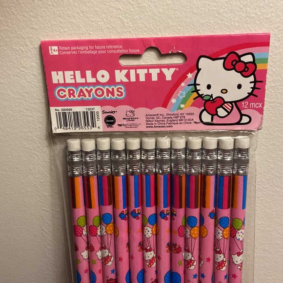 12 Pack of Hello Kitty Pencils - Picture 3 of 4